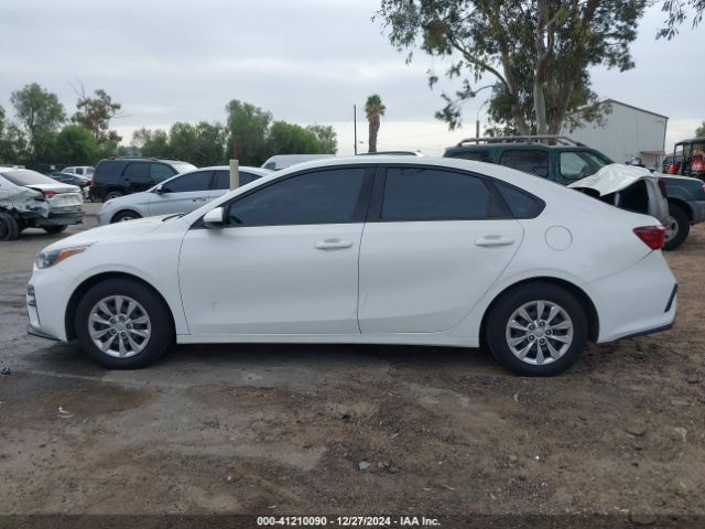 3KPF24ADXLE205043 KIA FORTE FE