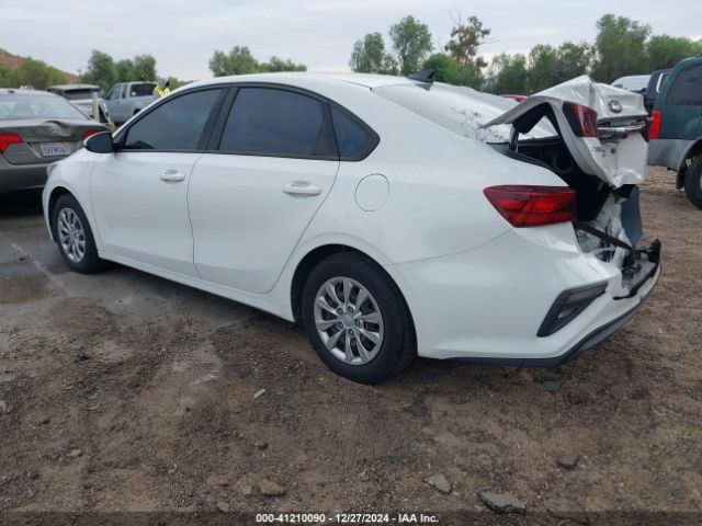 3KPF24ADXLE205043 KIA FORTE FE