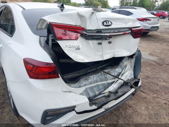 3KPF24ADXLE205043 KIA FORTE FE