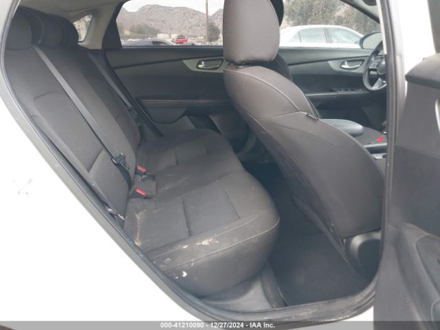 3KPF24ADXLE205043 KIA FORTE FE