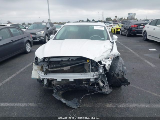 3FA6P0RU3FR247118 Ford Fusion Hybrid Titanium