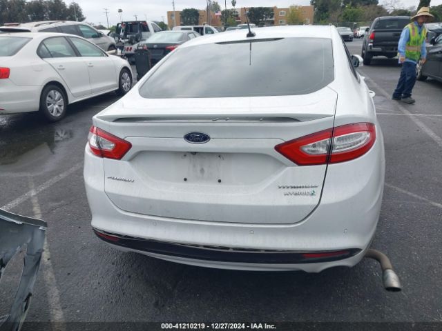 3FA6P0RU3FR247118 Ford Fusion Hybrid Titanium