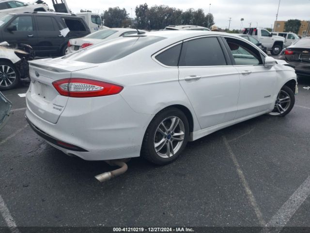 3FA6P0RU3FR247118 Ford Fusion Hybrid Titanium