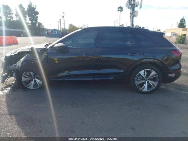 WA14AAGEXRB022718 Audi Q8 E-tron Premium Quattro