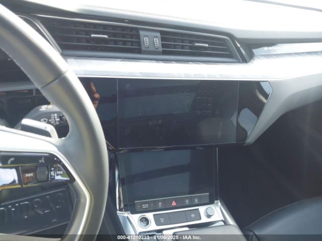 WA14AAGEXRB022718 Audi Q8 E-tron Premium Quattro