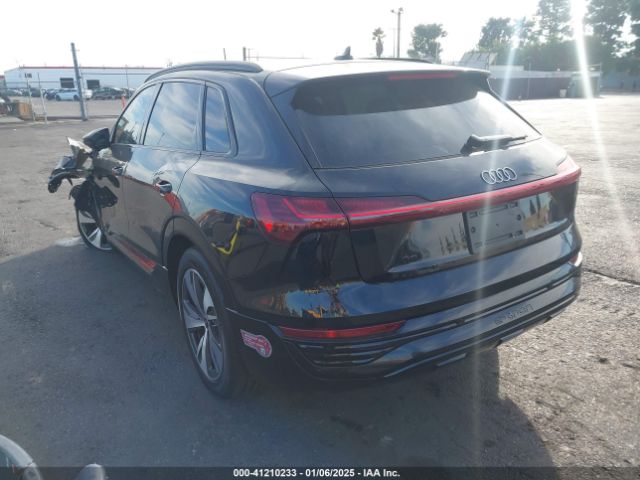 WA14AAGEXRB022718 Audi Q8 E-tron Premium Quattro