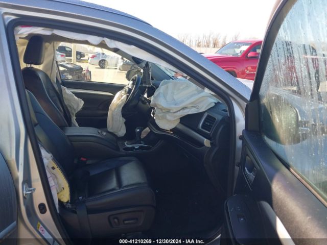 5TDJZRFH7HS361665 Toyota Highlander Xle