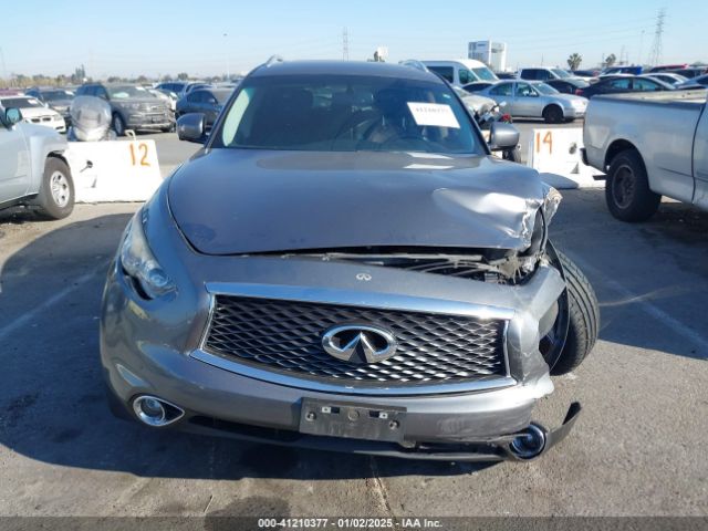 JN8CS1MWXHM411880 Infiniti QX70