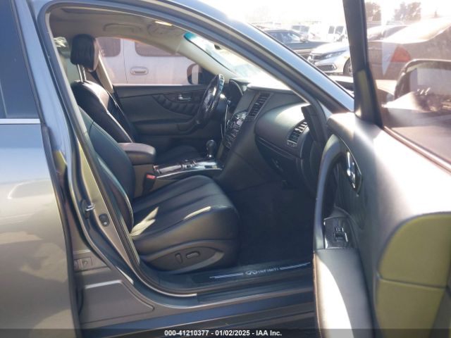 JN8CS1MWXHM411880 Infiniti QX70