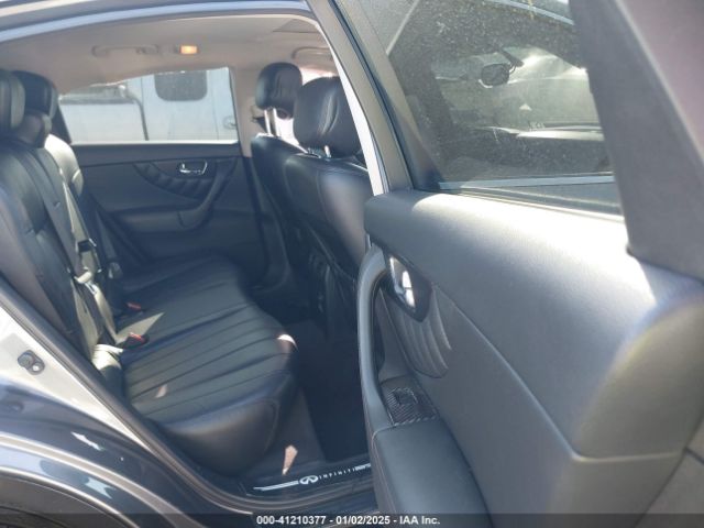 JN8CS1MWXHM411880 Infiniti QX70