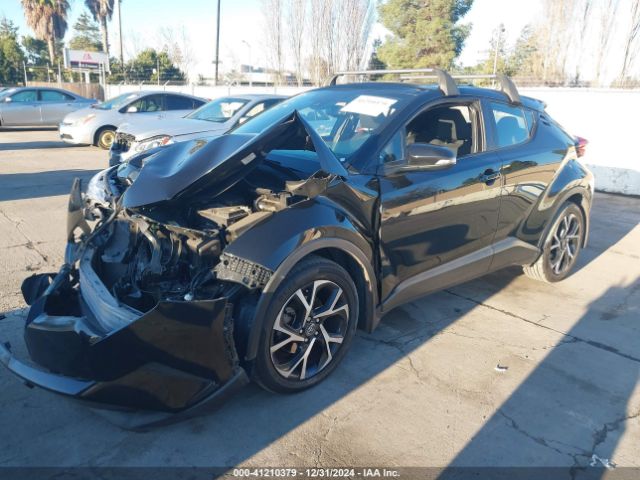 NMTKHMBX9JR040867 Toyota C-HR XLE