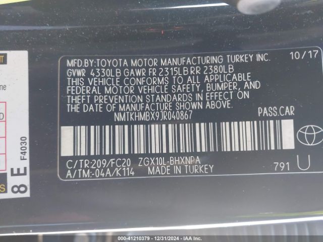 NMTKHMBX9JR040867 Toyota C-HR XLE