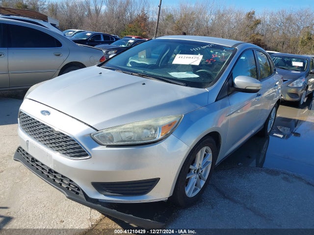 Ford FOCUS SE 2015 1FADP3F20FL206035 Image 2