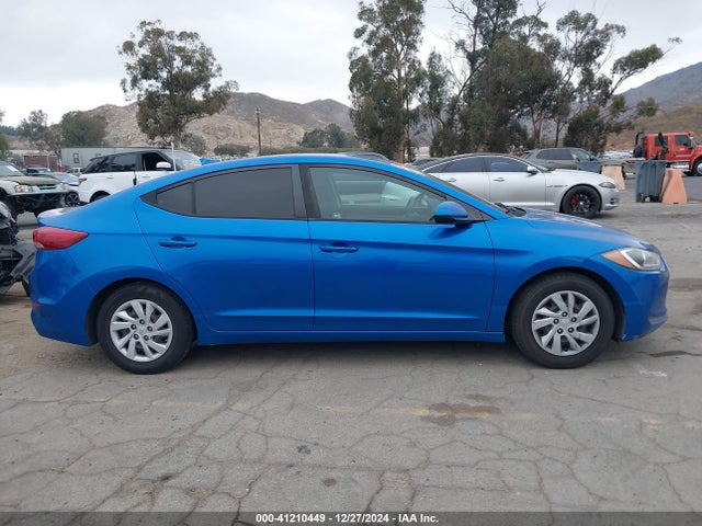 Hyundai ELANTRA SE 2017 5NPD74LF4HH125974 Image 13