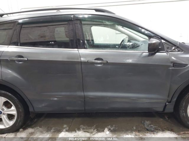 1FMCU9GX6GUC24672 Ford ESCAPE SE