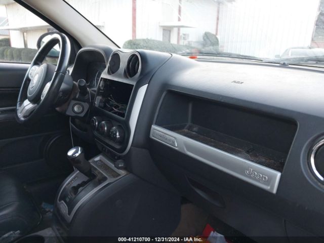 1C4NJCEA2GD742313 Jeep Compass Latitude