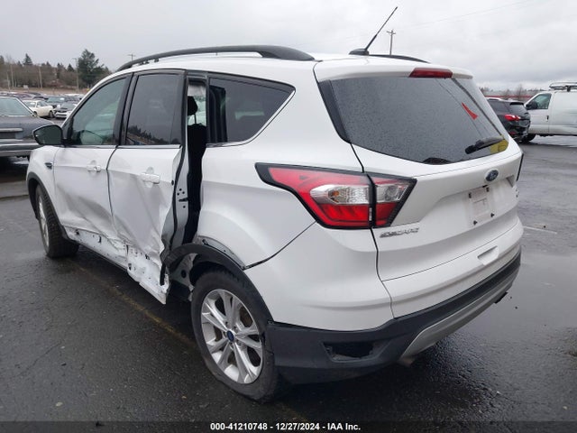Ford ESCAPE SE 2018 1FMCU9GD0JUB44247 Image 3