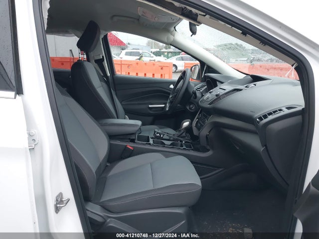 Ford ESCAPE SE 2018 1FMCU9GD0JUB44247 Image 5