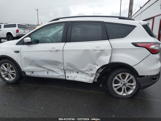Ford ESCAPE SE 2018 1FMCU9GD0JUB44247 Image 6
