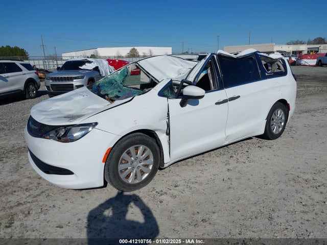 2C4RC1AG8LR139576 Chrysler Voyager L