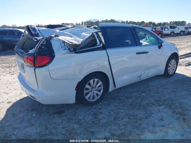 2C4RC1AG8LR139576 Chrysler Voyager L