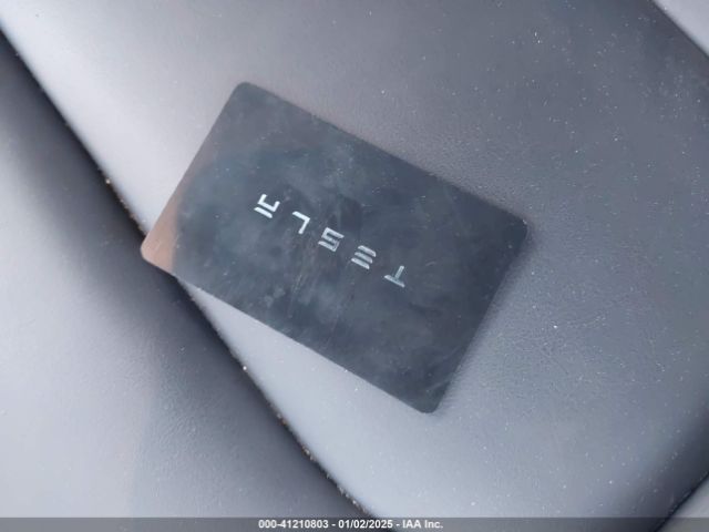 7SAYGDEE8RA254256 Tesla Model Y