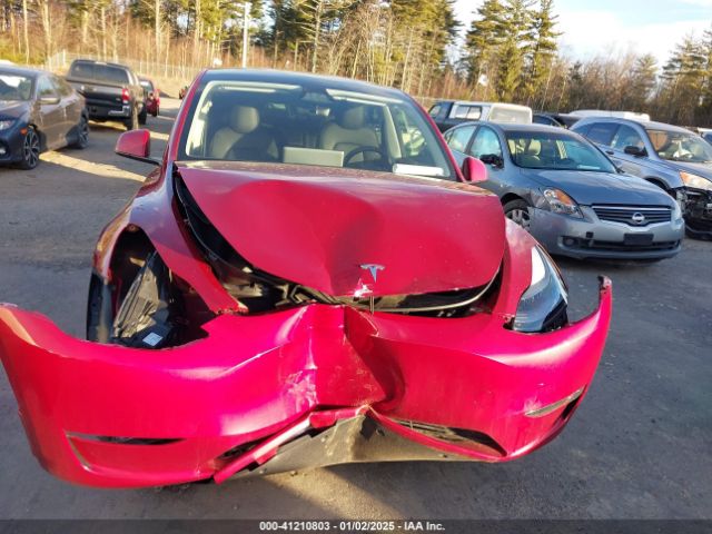 7SAYGDEE8RA254256 Tesla Model Y