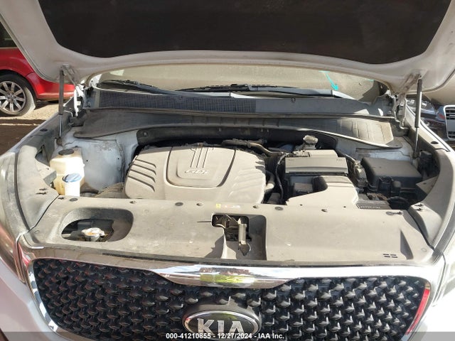 5XYPH4A53GG105242 KIA Sorento 3.3l Ex