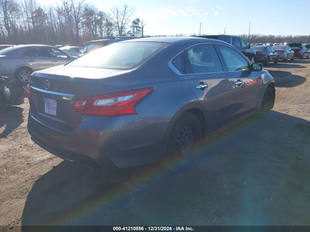 1N4AL3AP6HN365554 Nissan Altima 2.5 S