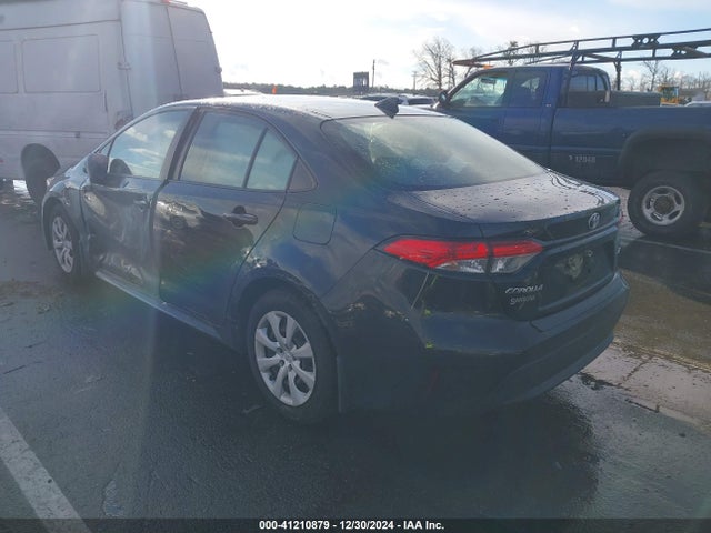 JTDEPMAE3NJ194494 Toyota COROLLA LE