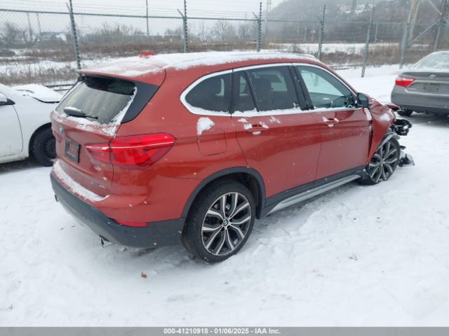 2018 BMW X1 WBXHT3C39J5L34987 Photo 3