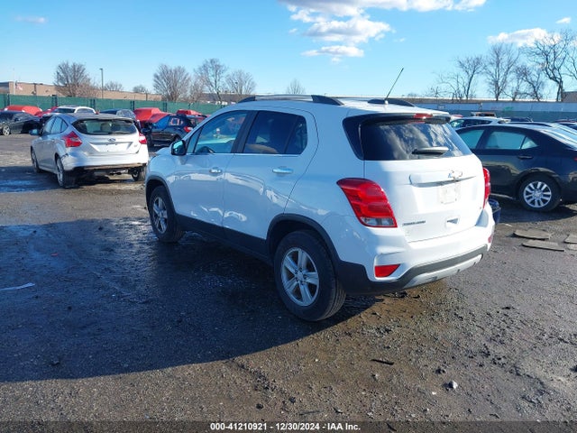 KL7CJPSBXHB067767 Chevrolet Trax Lt