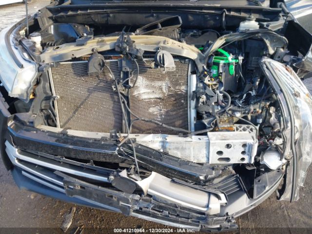5TDJZRFH5JS530698 Toyota Highlander Xle