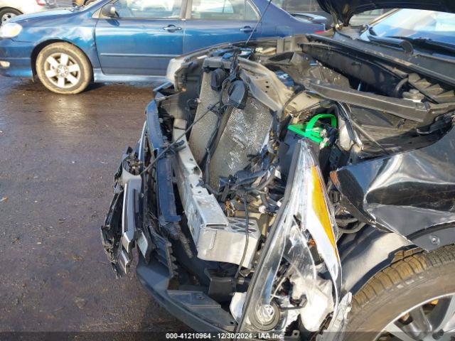 5TDJZRFH5JS530698 Toyota Highlander Xle