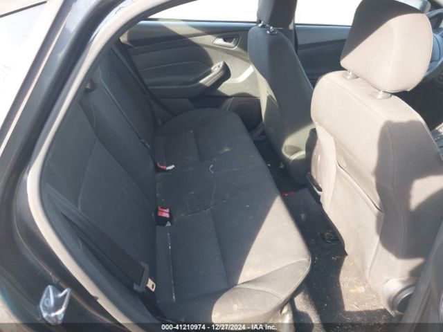 1FADP3F29FL303928 Ford FOCUS SE