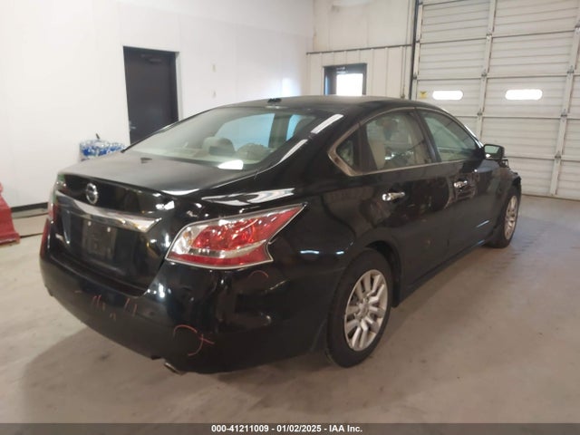 Nissan Altima 2.5 S 2015 1N4AL3AP0FC113422 Image 4