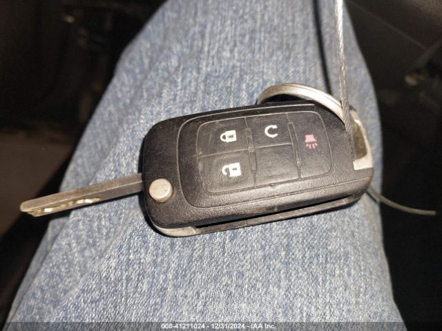 2GNFLFEK2G6238052 Chevrolet EQUINOX LT