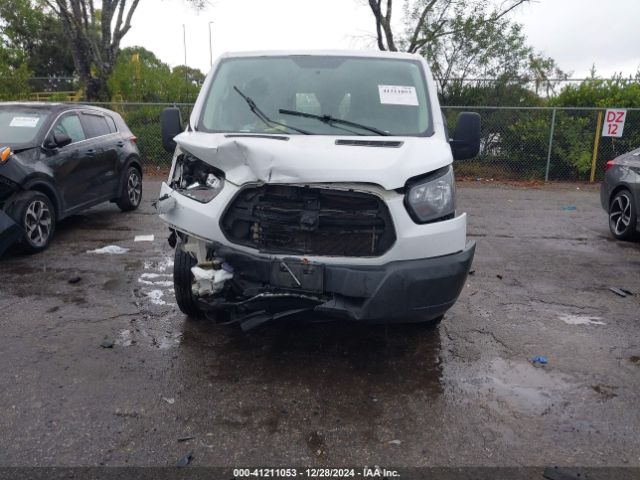 1FTNE2YGXFKA32424 Ford Transit-150
