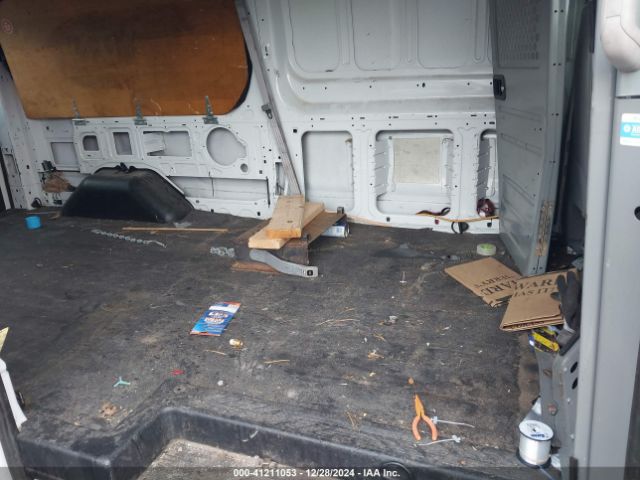 1FTNE2YGXFKA32424 Ford Transit-150