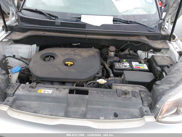 KIA SOUL + 2019 KNDJP3A58K7666027 Image 10