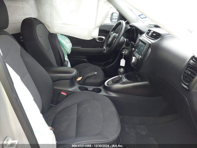 KIA SOUL + 2019 KNDJP3A58K7666027 Image 5