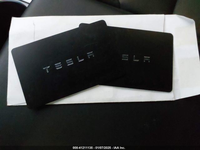 7SAYGAEE5PF935098 Tesla Model Y Awd/long Range Dual Motor All-wheel Drive