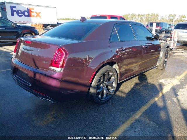 2021 CHRYSLER 300 2C3CCAAG5MH620533 Photo 3