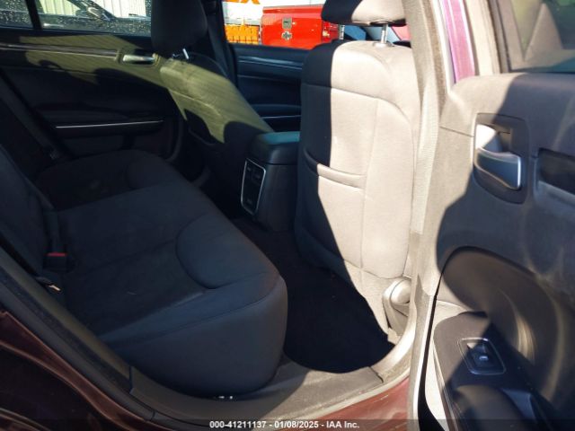 2021 CHRYSLER 300 2C3CCAAG5MH620533 Photo 7