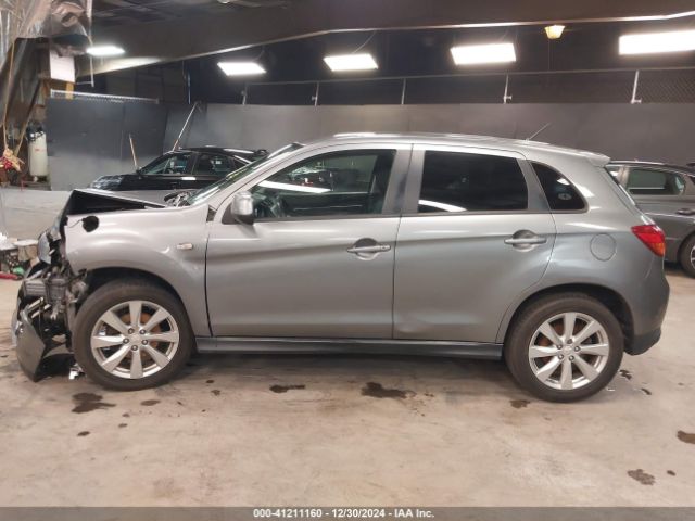 4A4AP3AUXFE054848 Mitsubishi Outlander Sport Es