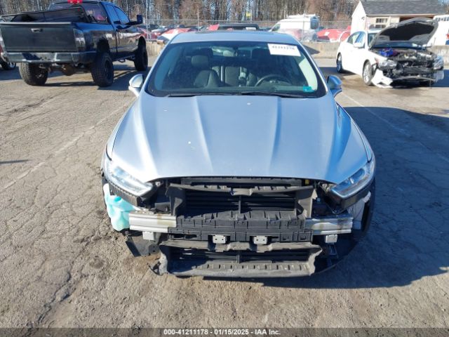 3FA6P0RU3FR245918 Ford Fusion Hybrid Titanium