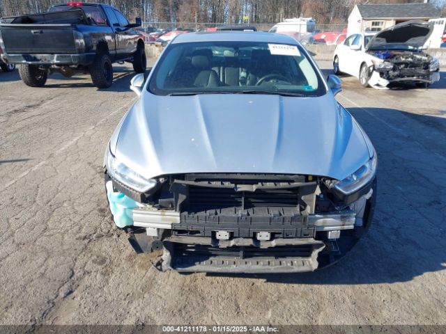 3FA6P0RU3FR245918 Ford Fusion Hybrid Titanium