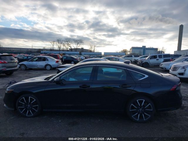 1HGCY2F81RA064233 Honda Accord Hybrid Touring
