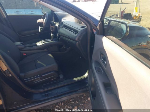 3CZRU5H33KG707965 Honda HR-V LX