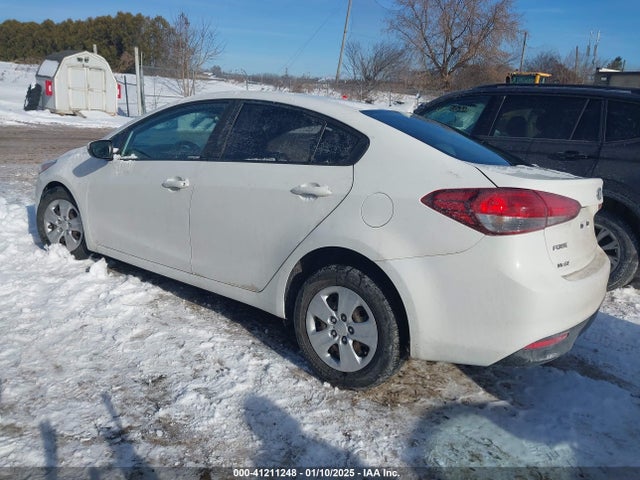 KIA FORTE LX 2018 3KPFK4A76JE236975 Image 3